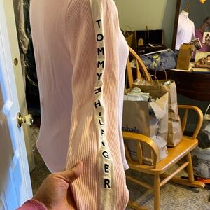 Vintage Tommy Hilfiger Light Pink Ribbed Sleeve Sweater
